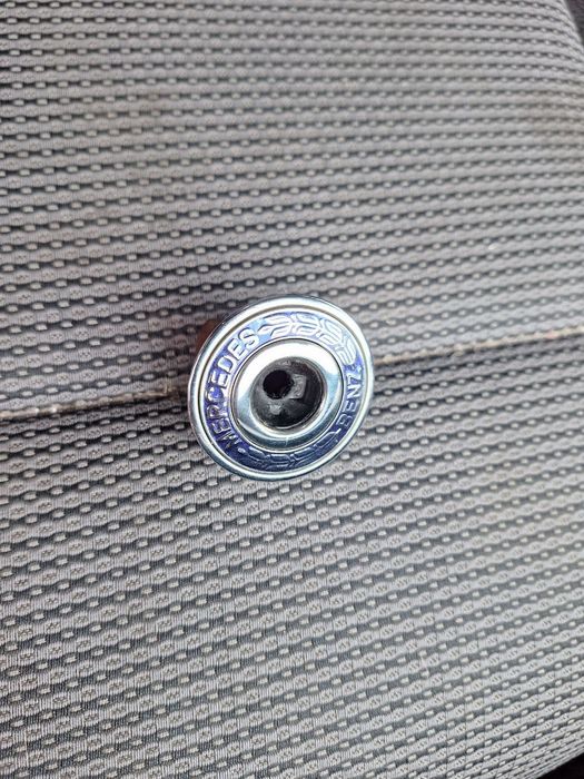 Suport emblema MERCEDES-BENZ C-CLASS II W203  2000 - 2007 2.2 C 220 CDI OM 646.963