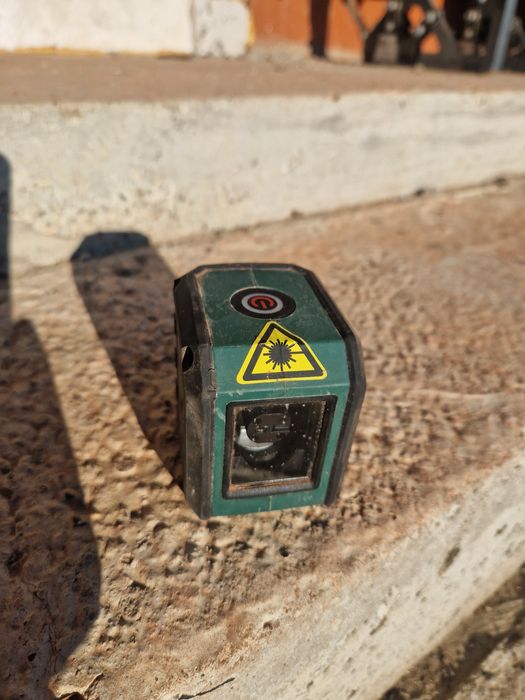 Vând laser.         .