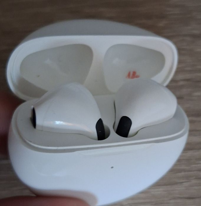 Casti wireless noi