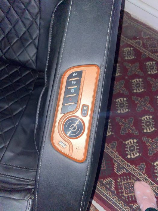 Массажное кресло сатылады 12 миллион, коп функциялы 1 жыл гарантия бер