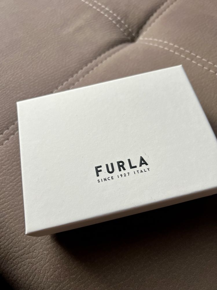 Колан с две лица Furla