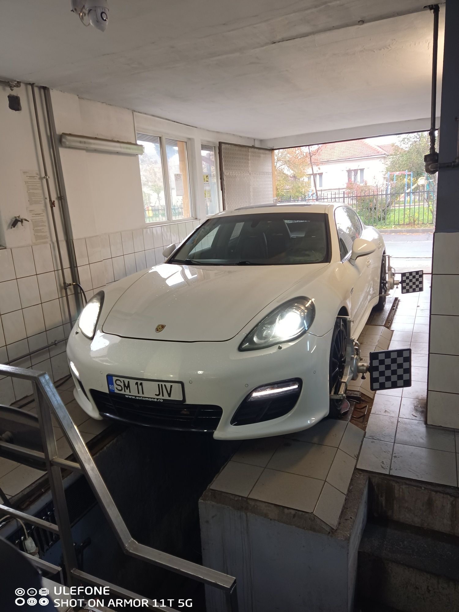 Unghi de fugă 120 lei ! Fără programare ! 0770. 679. 226