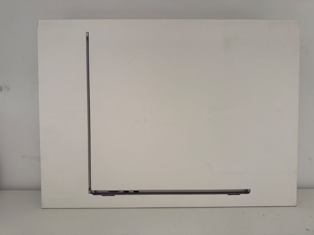 Кутии за MacBook Pro и Air M2, M3, M4 - 13" 15" и 16"