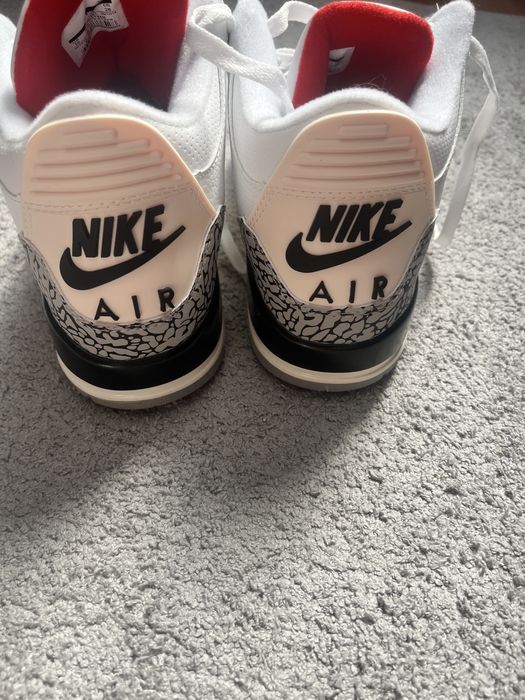 Air Jordan 3 Retro White Cement