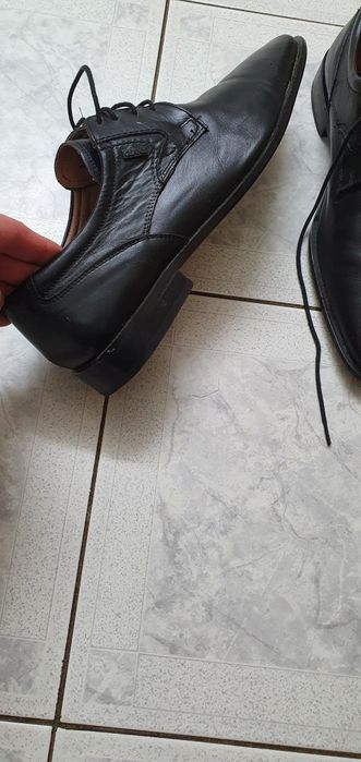 Pantofi barbati,marimea 43
