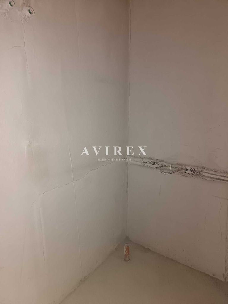 Продава се Двустаен апартамент в Пловдив, Остромила - 67 кв.м за 1475 €/кв.м - Снимка #8