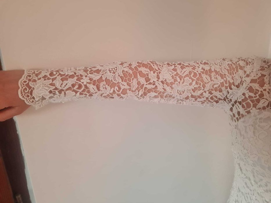 Rochie alba din dantele