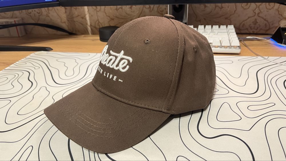 Новая мужская кепка