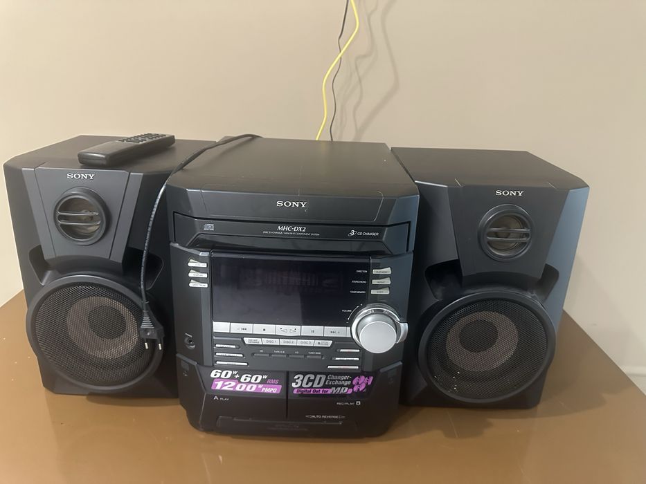 Музыкальный центр Сони