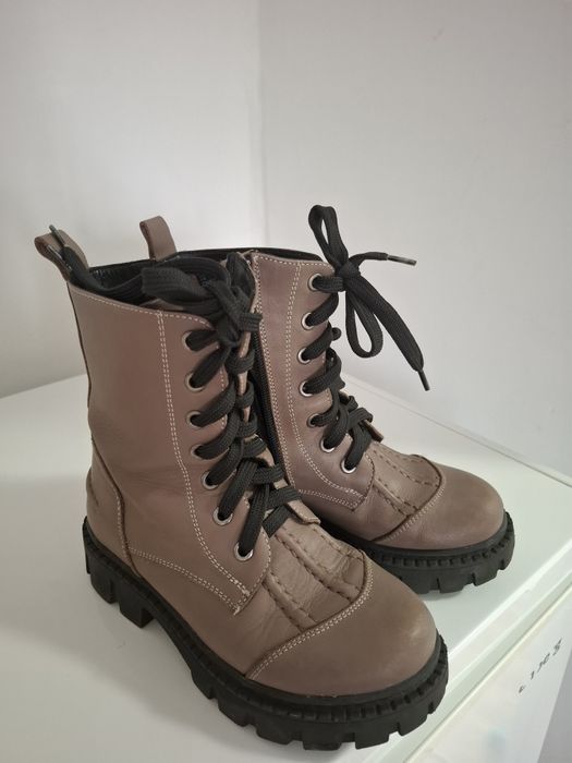 Продам детские сапоги 33 р