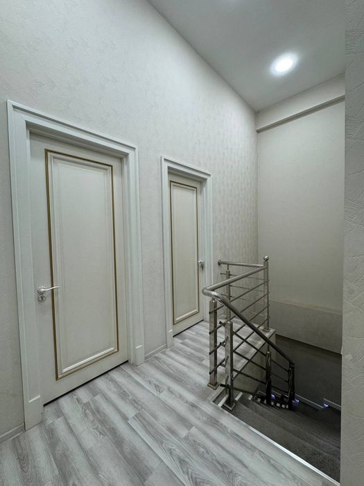 Duplex 6ta xona, 184kv.m