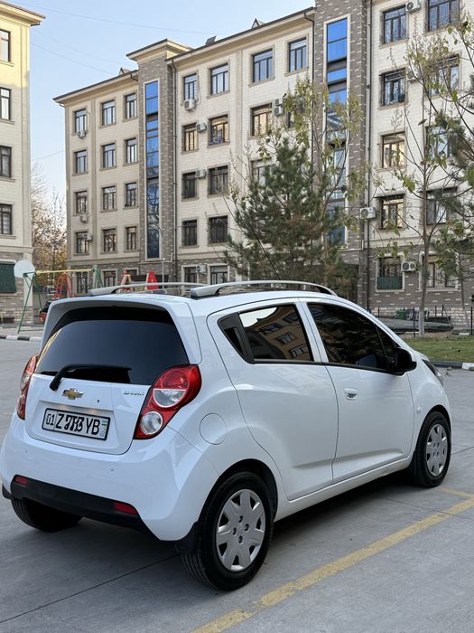 Spark 2022 yil 3 poz mexnik