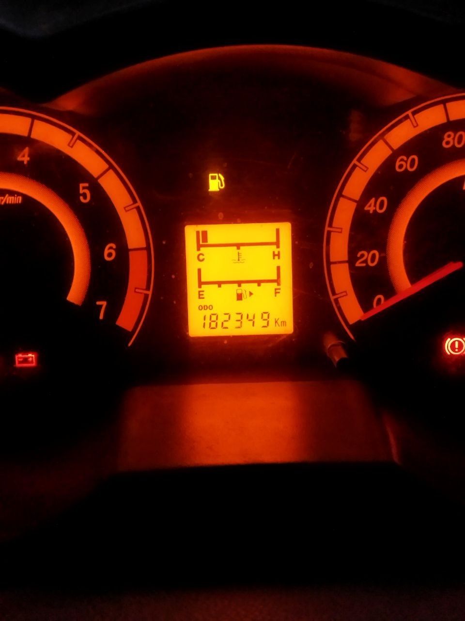 Changan yuk avto