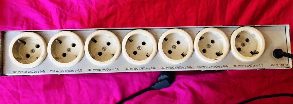 CONRAD POWER MANAGER разклонител предпазител