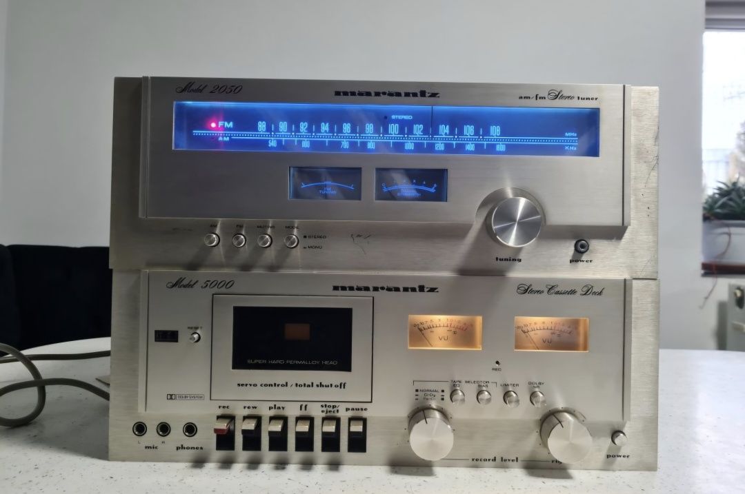 Casetofon deck Marantz 5000 și tuner Marantz 2050