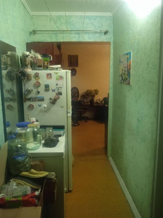 Продам 2 комнатную квартиру.