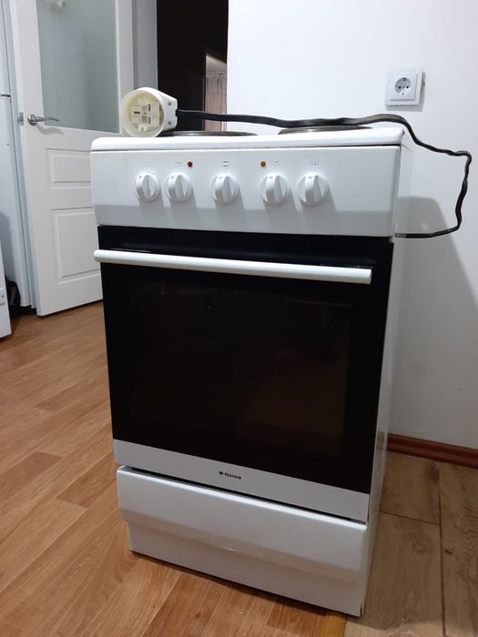 Электрическая плита Hansa 4-х комфорная