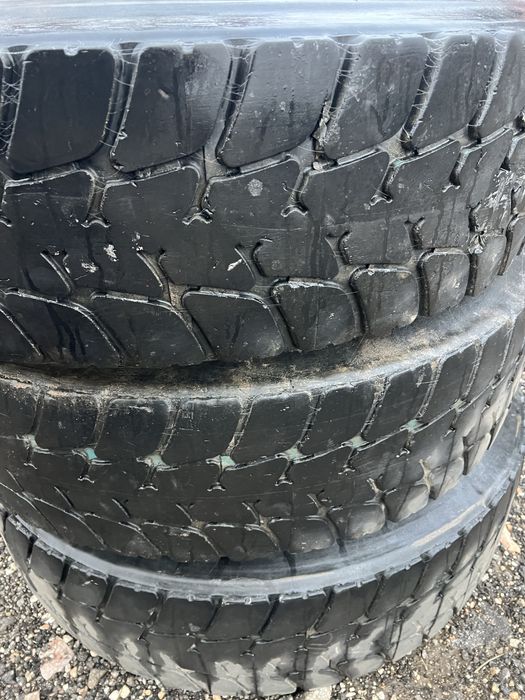 Гуми за камион 3 броя 315 80 R22,5
