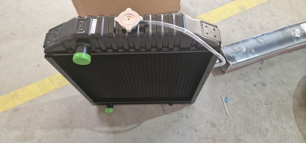 Electromotor tractor fiat 750. Fiat 615 715  pret 2290 lei nou si radi