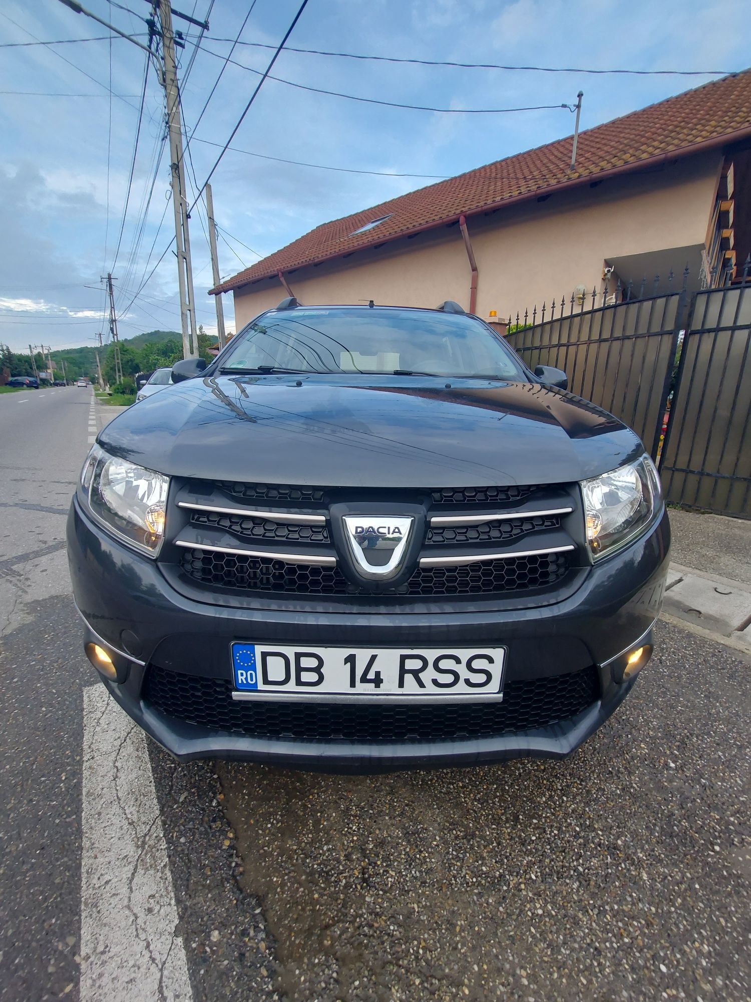 Logan 0,9 2016 47.000 km!