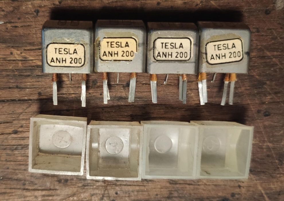 Capete magnetofon Tesla B-115, noi (NOS), set (inregistrare + redare)