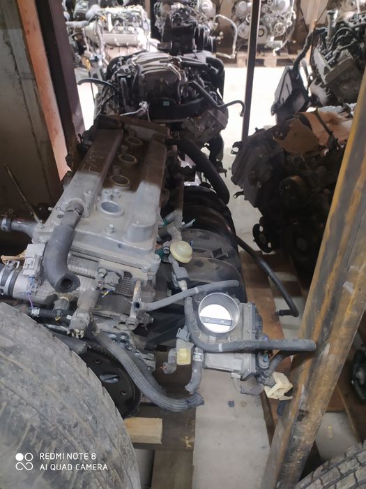 Двиготель комплектов привозной 2AZ-FE