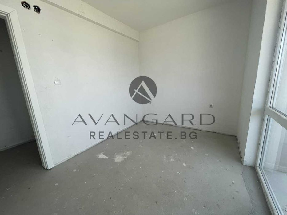 Продава се Тристаен апартамент в Пловдив, Христо Смирненски - 78 кв.м за 1216 €/кв.м - Снимка #4