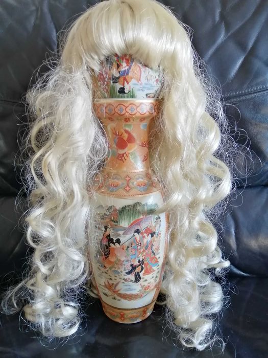 Vand peruca blonda