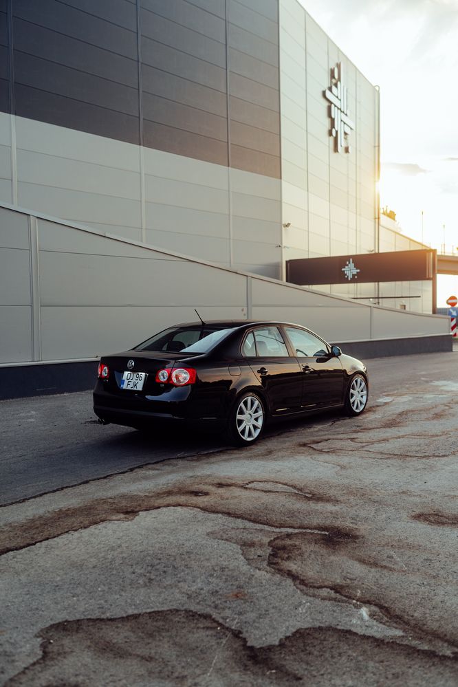 VW Jetta 2.5 Automat - USA Version, Îngrijită Obsesiv, Dotări Premium!