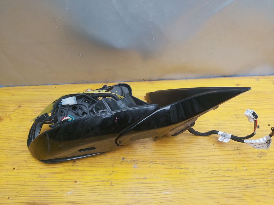 Огледало мерцедес W213  Mercedes W213