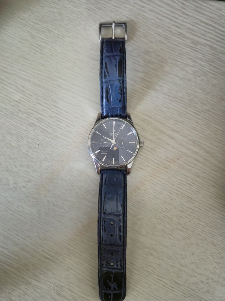 Atlantic Seaport MOON PHASE