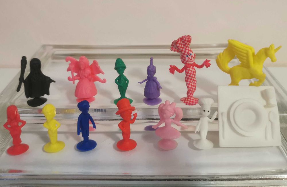 album colectie jucarii figurine stikeez strumpfi star wars gasca zurli