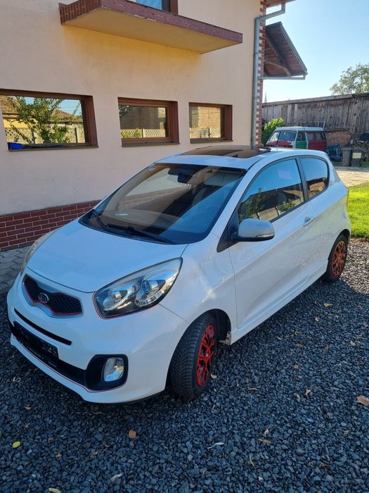 Kia Picanto Platinum Edition GT line