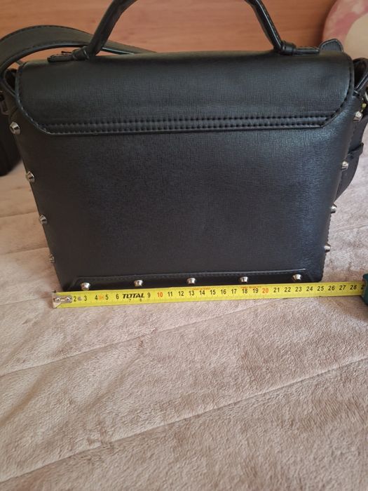 Дамска чанта Guess