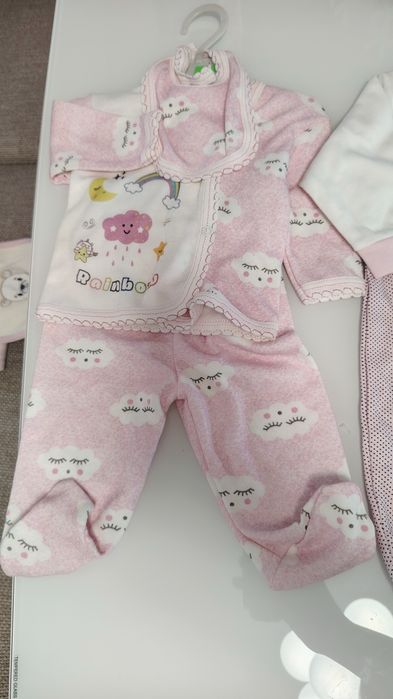 Нови ромпъри(комплекти) 6-9 месеца