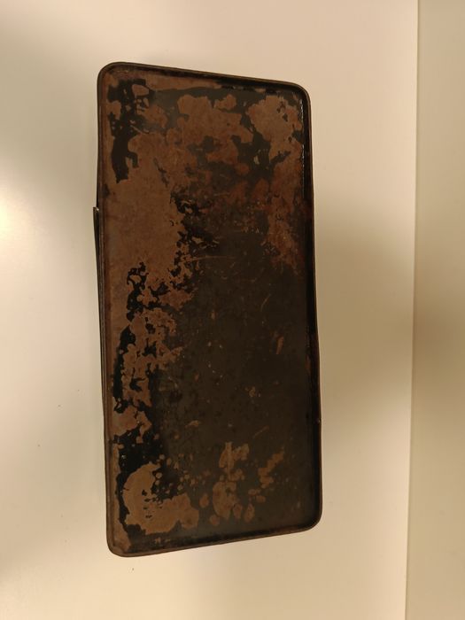 Кутия от шевна машина Гринцнерь