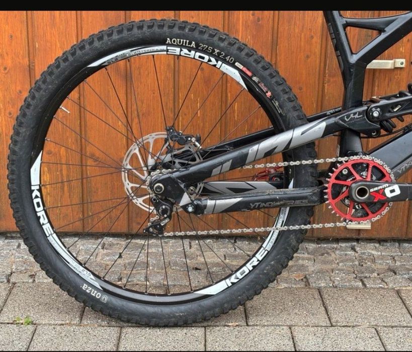 YT Tues M, 27.5 Upgrade DH, Мекица