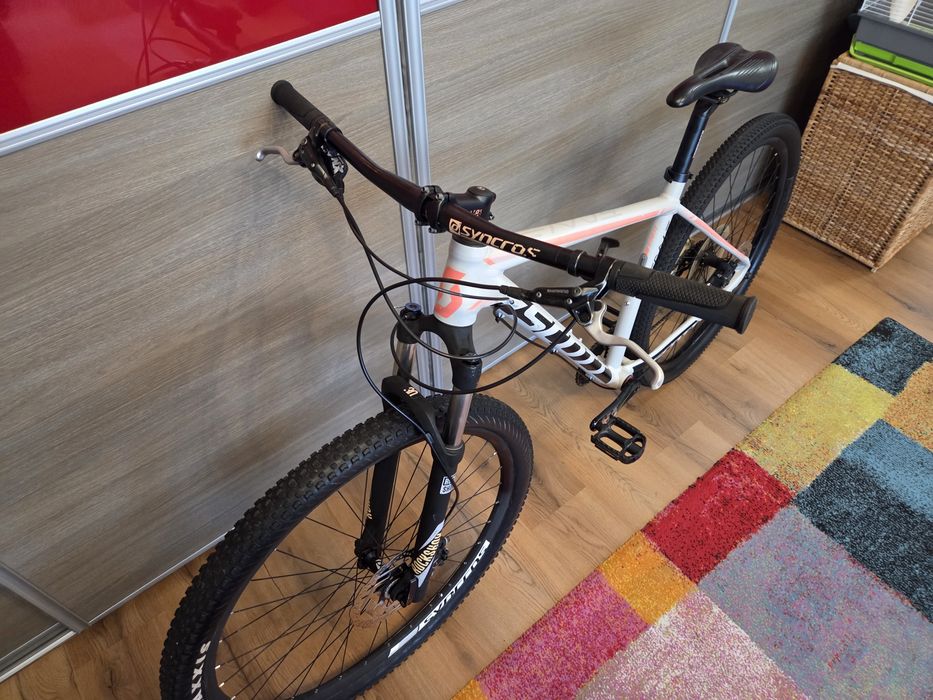 Bicicleta 29 Scott Scale RockShox