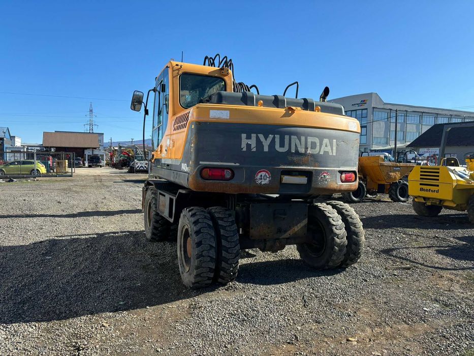 Excavator pe roti Hyundai Robex 140W - 9, 14 tone, 2010