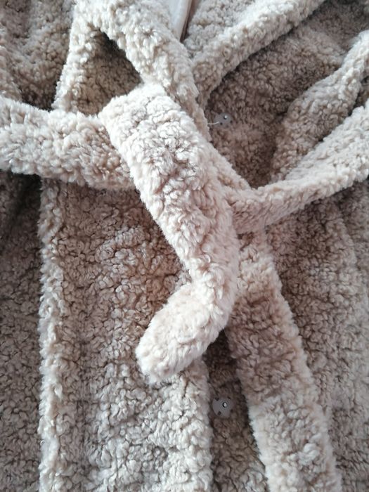 Дълго палто от изкуствен каракул