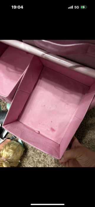 Organizator cu jucarii incluse