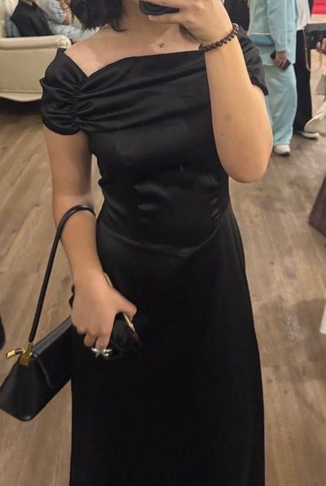 Продаю платье за 8к