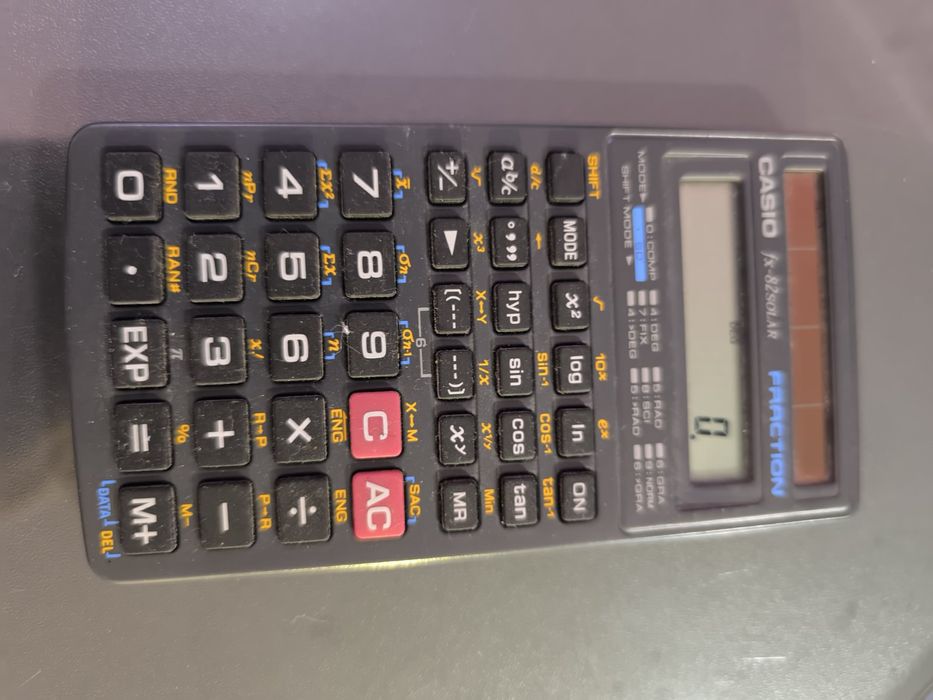 Калкулатор TI - nspire CAS Texas Instruments