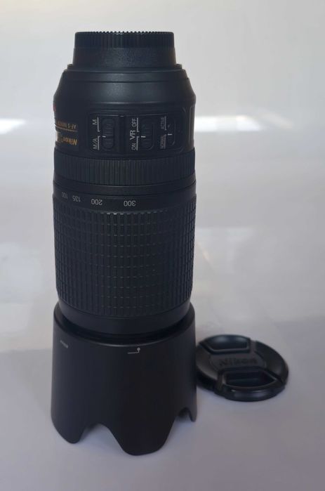 Teleobiectiv Nikon AF-S VR Zoom NIKKOR 70-300mm f/4.5-5.6G IF-ED