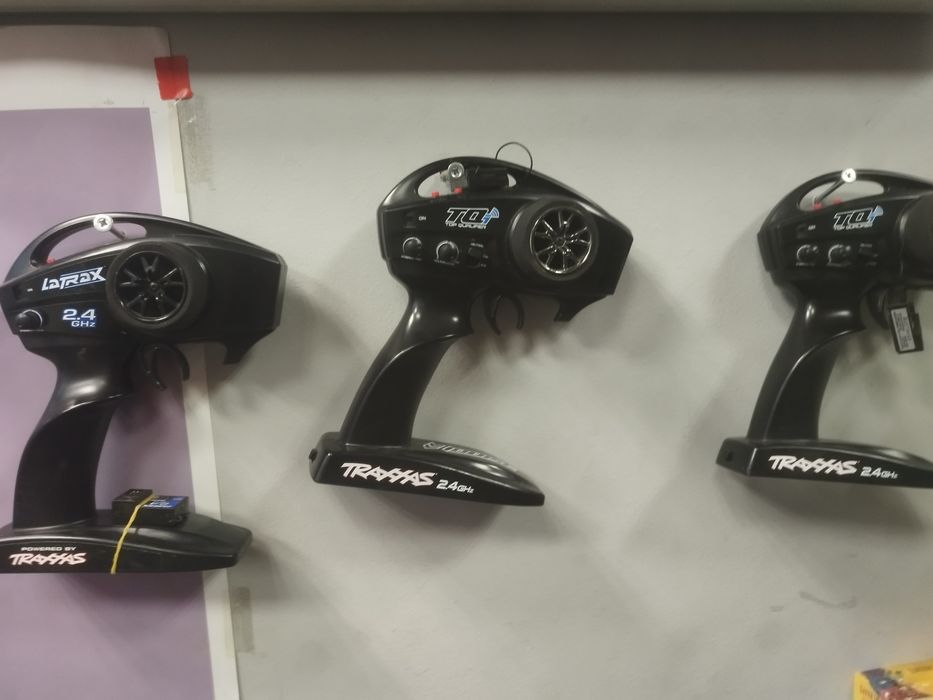 Traxxas,rc апаратури и гуми на 17хекс