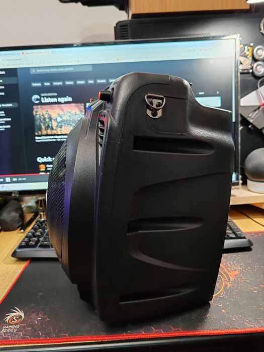 Boxă portabilă AKAI model SS022A-X6  (Bluetooth, baterie nouă etc)