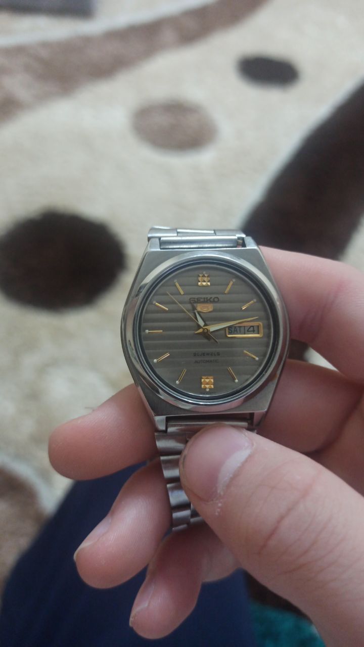 продам часы Seiko оригинал