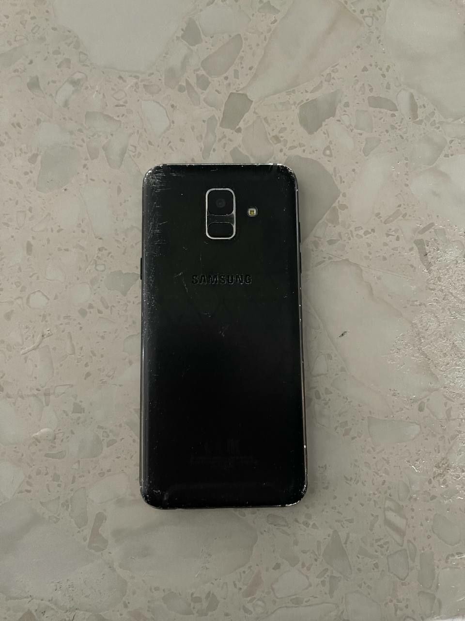 Samsung A6 gelaxs