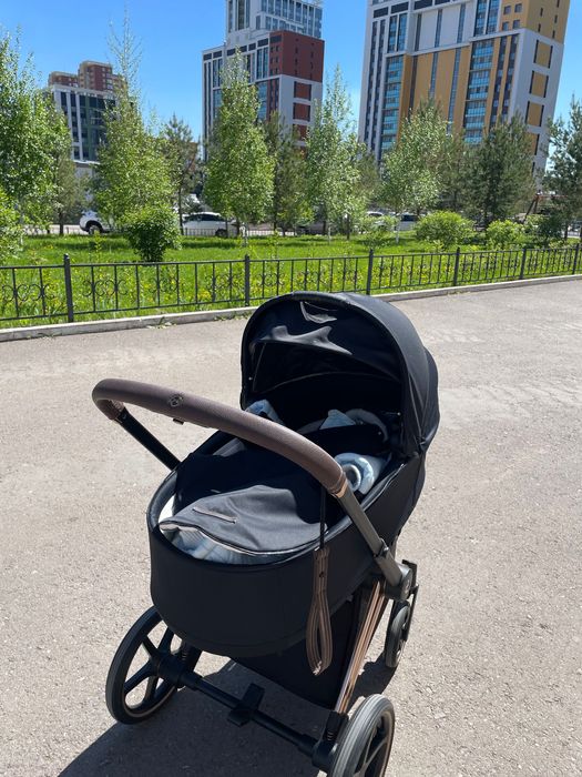 Люксовая почти новая коляска Cybex Priam III  2в1