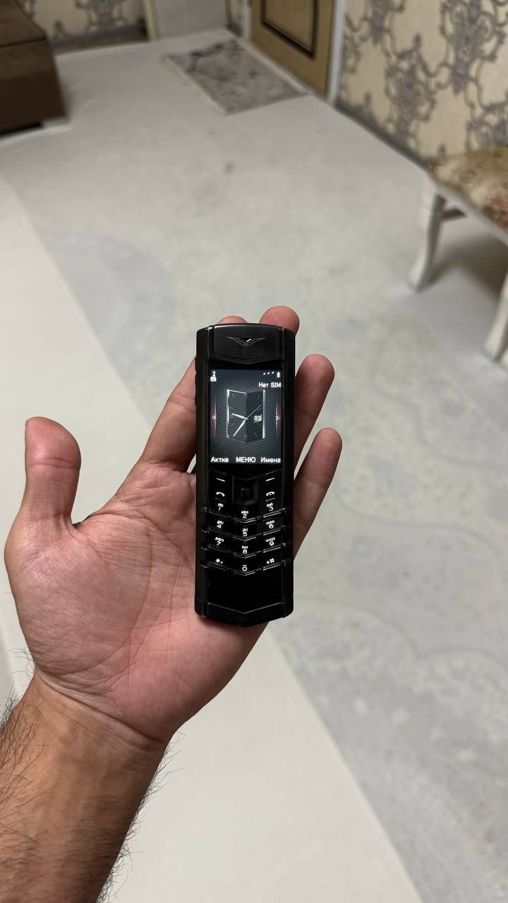 Vertu signature zor sastayanya
